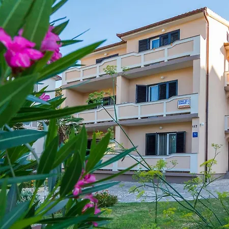 Apartment Tariba